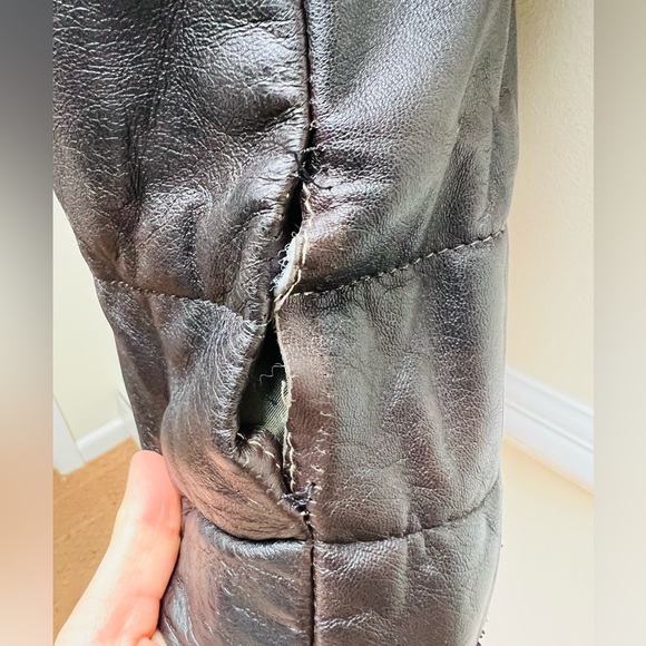 VINTAGE CHARLOTTE SOLNICKI LEATHER  COAT W/ Knit Elbow Patches And Pocket  XS - Picture 8 of 16